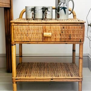 Mesilla de ratan francesa años 70